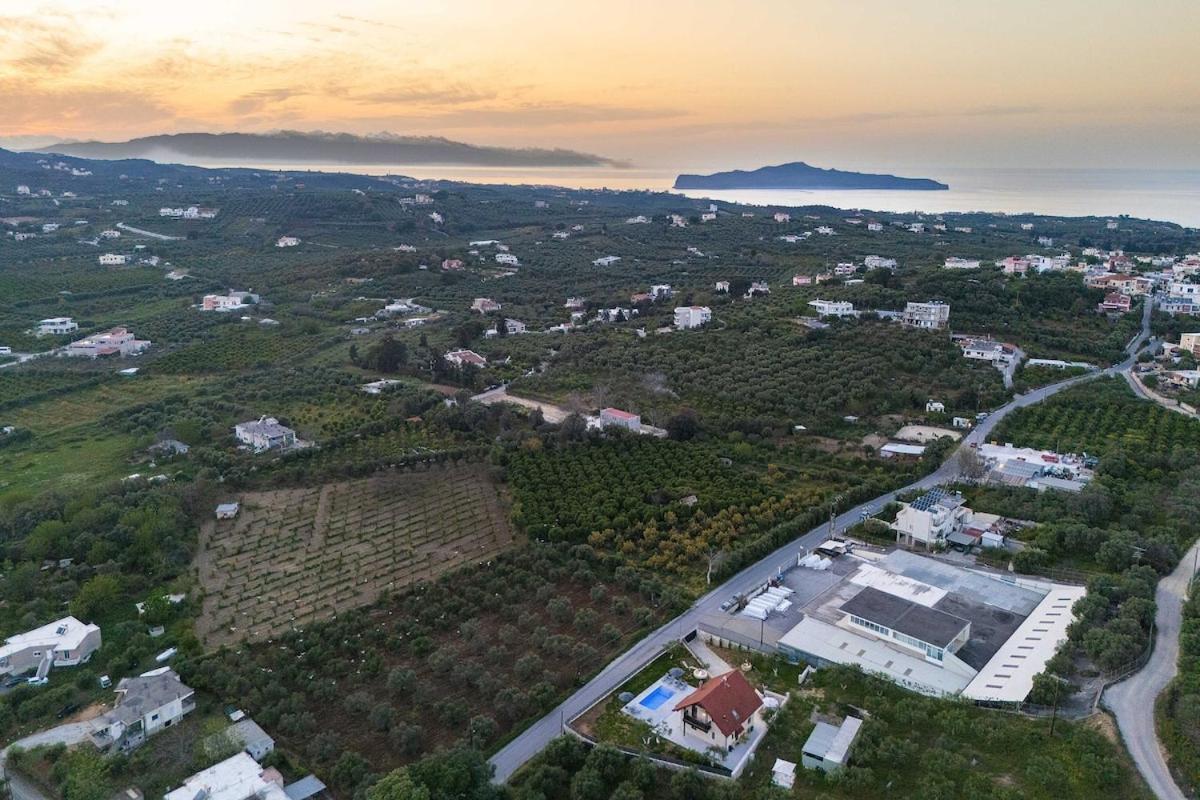 Olive Garden Villa Chania Chrissi Akti Chania Exterior foto