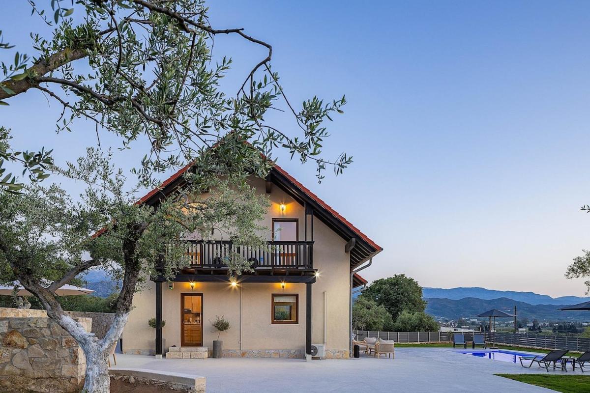 Olive Garden Villa Chania Chrissi Akti Chania Exterior foto