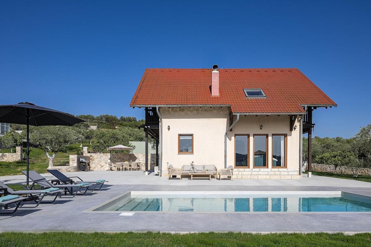 Olive Garden Villa Chania Chrissi Akti Chania Exterior foto