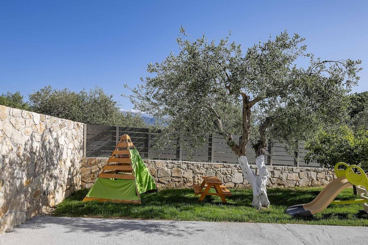 Olive Garden Villa Chania Chrissi Akti Chania Exterior foto