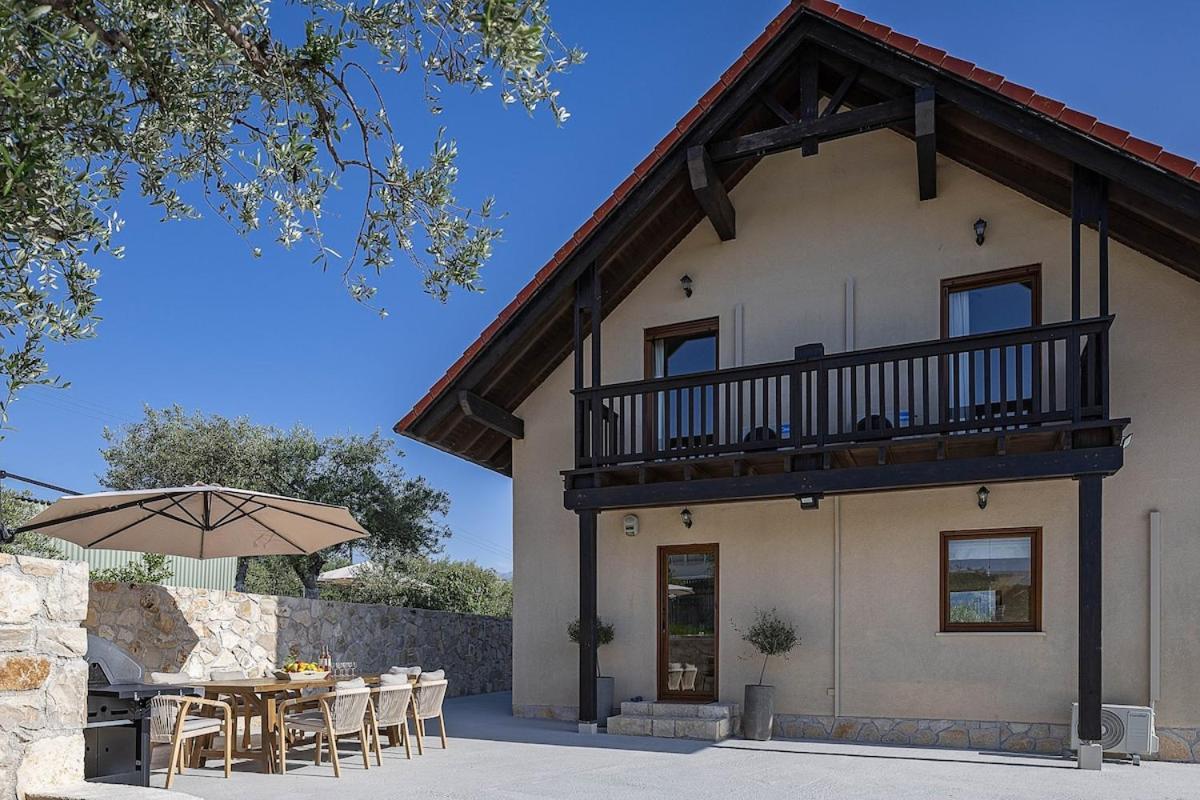 Olive Garden Villa Chania Chrissi Akti Chania Exterior foto
